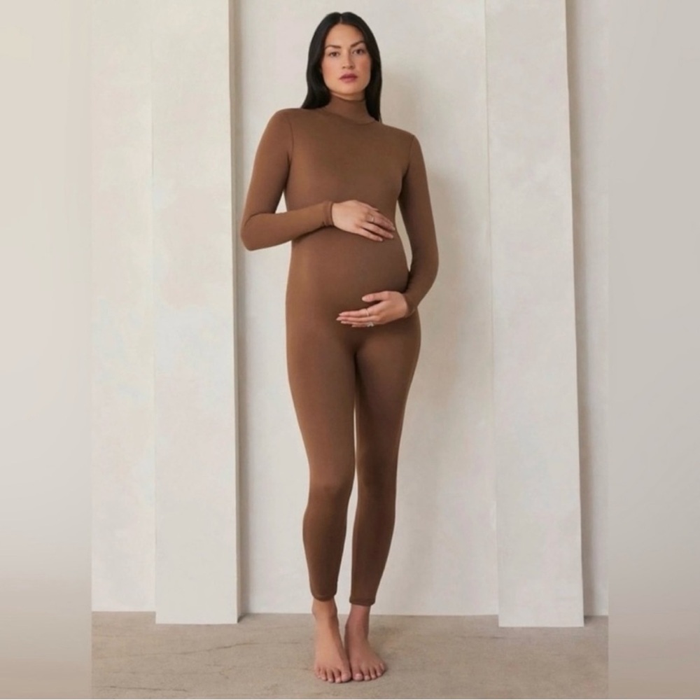 Bumpsuit Penelope Maternity Leotard in Mocha